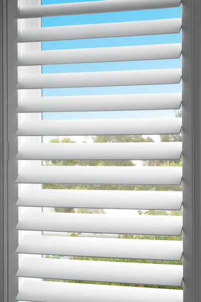 Hunter Douglas NewStyle hybrid shutters